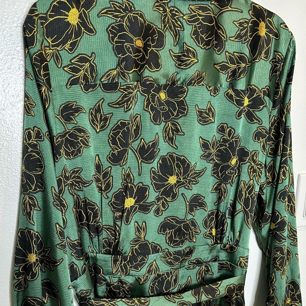 Who What Wear Green Floral Shirt Dress - Picture 6 of 9